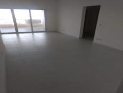 Apartamento para Venda em Caraguatatuba - 1
