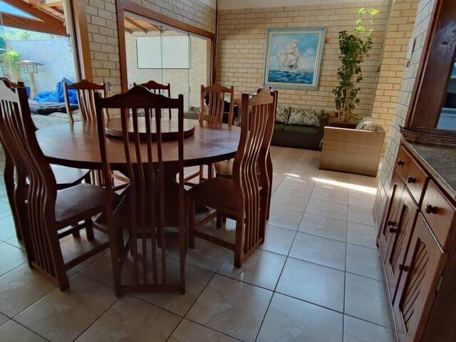 Casa para Venda em Caraguatatuba - 5