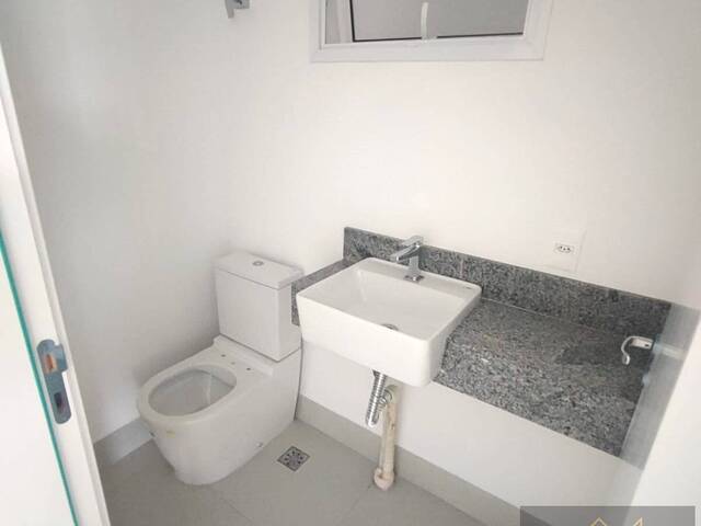 Apartamento para Venda em Caraguatatuba - 4